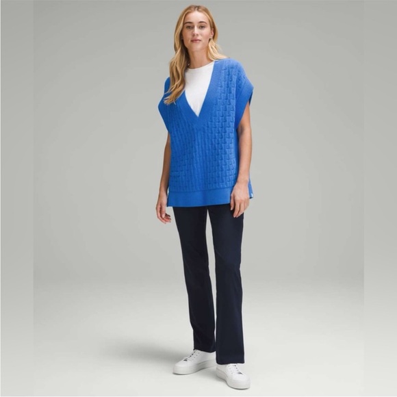 Lululemon✨Cable-Knit Relaxed-Fit Sweater Vest✨Oversized•Pipe Dream Blue✨NWOT✨XL - Picture 1 of 15